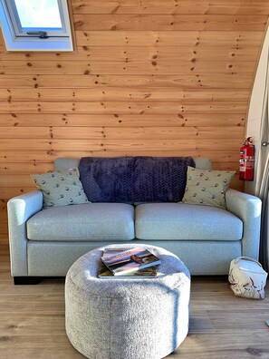 Chalet | Living room - Glamping Pods in Yorkshire Near Coastline (York)