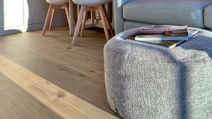 Chalet | Living room - Glamping Pods in Yorkshire Near Coastline (York)