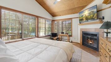 3 habitaciones, tabla de planchar con plancha y cuna de viaje