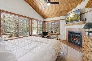 3 chambres, fer et planche à repasser, lit parapluie, Wi-Fi gratuit