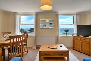 Apartment | Living room