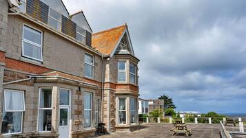 Apartment | Exterior