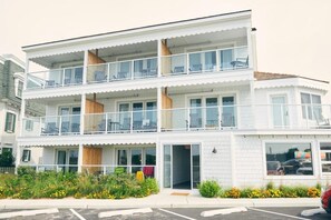 Exterior - Stylish Coastal Living: Beachfront Relaxation with Pool & Entertainment (Cape May)