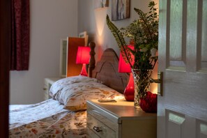 Cottage | 1 slaapkamer, individueel gemeubileerd, een strijkplank/strijkijzer