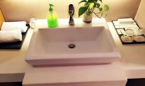 Bathroom - Qiyue Shangpin Cinema Hotel Apartment (Guanyinqiao Branch) (Chongqing)