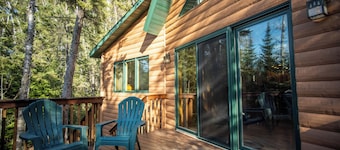 Timber Bay Lodge & Houseboats