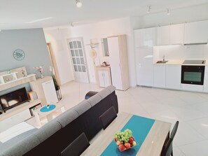 Apartment | Living room