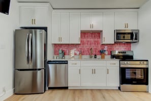 Microwave, oven, stovetop, dishwasher