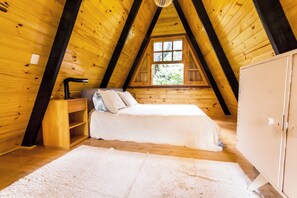 1 chambre, bureau, lit parapluie, Wi-Fi