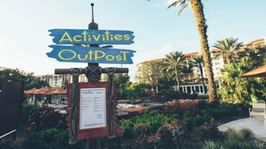 Property grounds - Discover the Ultimate Escape at Holiday Inn Club Vacations Orange Lake- 3 Bd (Kissimmee)