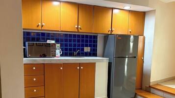 Fridge, microwave, coffee/tea maker