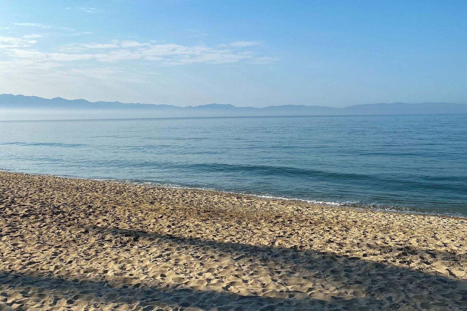 靠近海滩