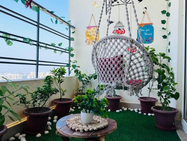 Property grounds - Golden Bliss By Buddies Home (Greater Noida)