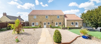 Cottage in Thirsk With Private Hot Tub