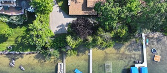 Walloon lk 2bedroom and loft.Premium location, new dock. sun rises & sets. sand