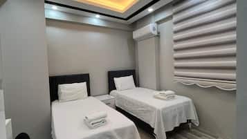 Classic Twin Room | Free WiFi