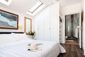 4 habitaciones y tabla de planchar con plancha 