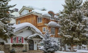 Exterior - Cozy and Convenient 2BR in Vail Village - Walk to Gondola One (Vail)