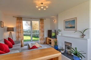 House | Living room - Holiday Home in Marazion Near St Michael's Mount (Marazion)