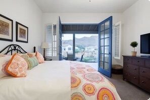 1 bedroom, iron/ironing board, travel crib, free WiFi