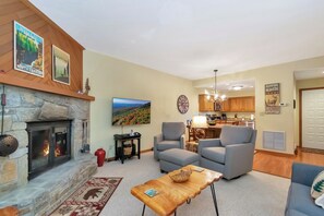 TV, fireplace, table tennis, books