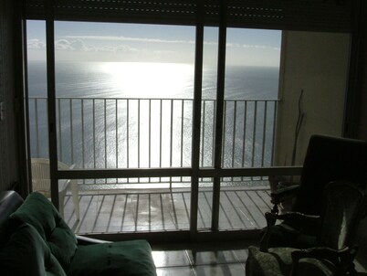 Havanna Building - 39th Floor - Full Ocean View - First Beach Line