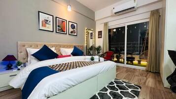 1 bedroom, iron/ironing board, WiFi, bed sheets