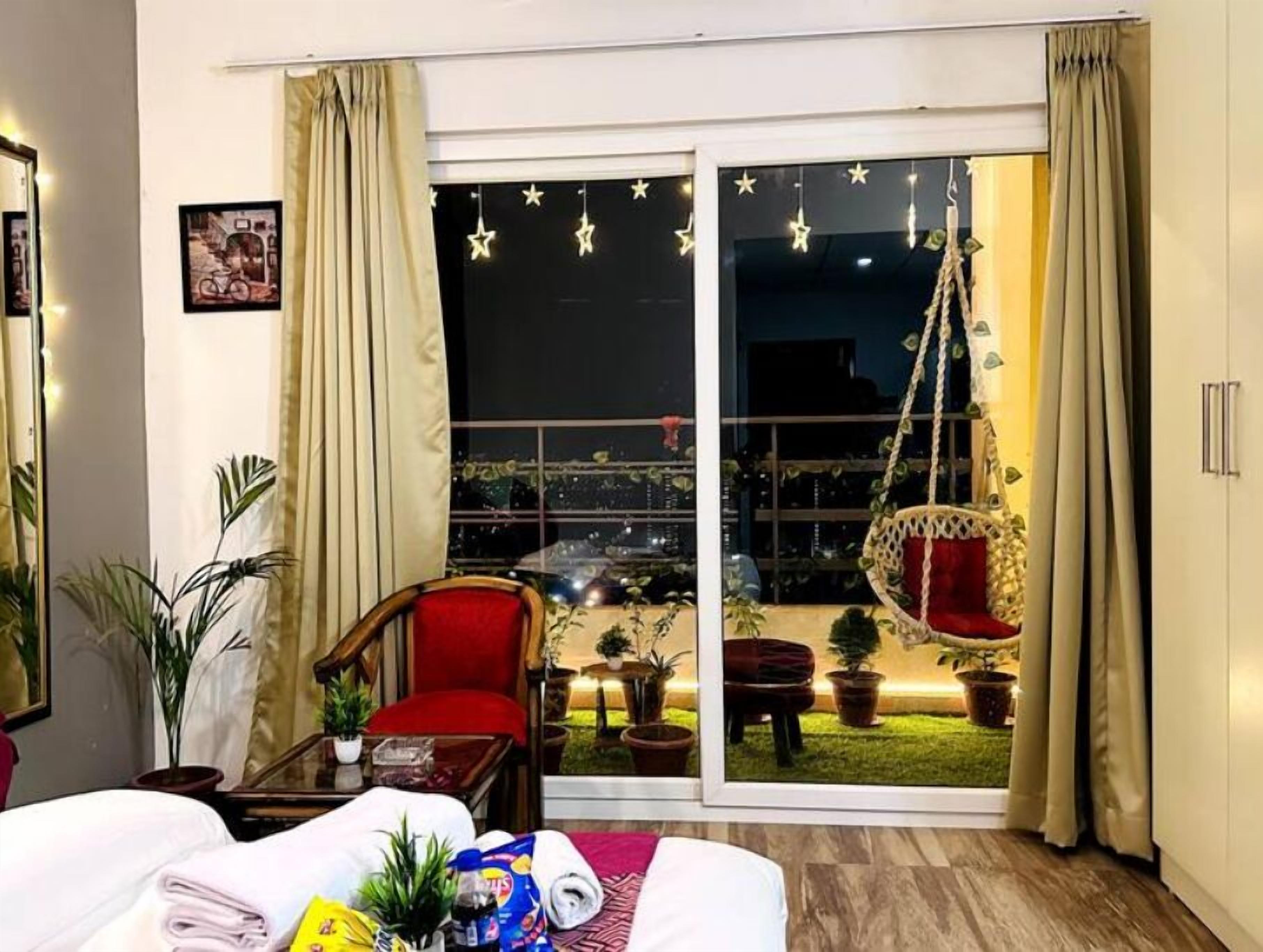 1 slaapkamer, een strijkplank/strijkijzer, wifi, beddengoed