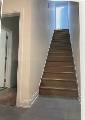 Interior - New 2 bedroom apartment in Toronto 
782 St. Clair ave.west (Toronto)