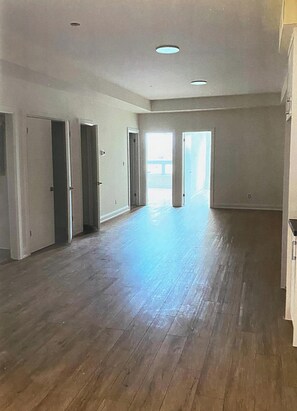 Interior - New 2 bedroom apartment in Toronto 
782 St. Clair ave.west (Toronto)