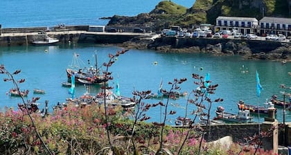Cottage in Mevagissey Near Harbor & Beaches
