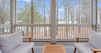 Lake Oconee - Waterfront 3 BR, 3 BA condo inside Reynolds, Greensboro, GA.