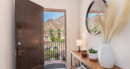 La Quinta Villa, 1 BR with separate living room, Patio,Fireplace, Kitchen-063746