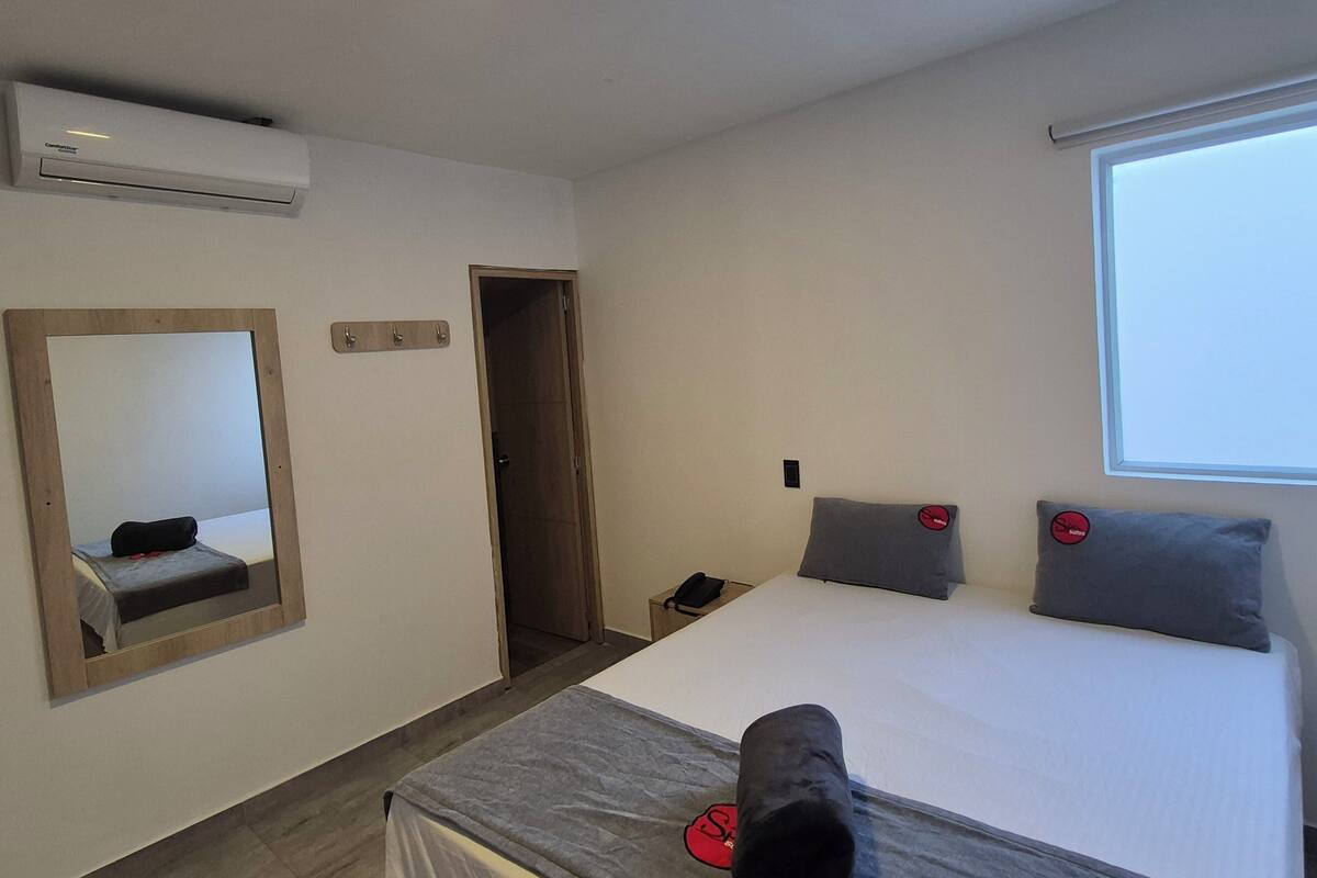 Deluxe Double Room, 1 Bedroom | Premium bedding, laptop workspace, WiFi (free)