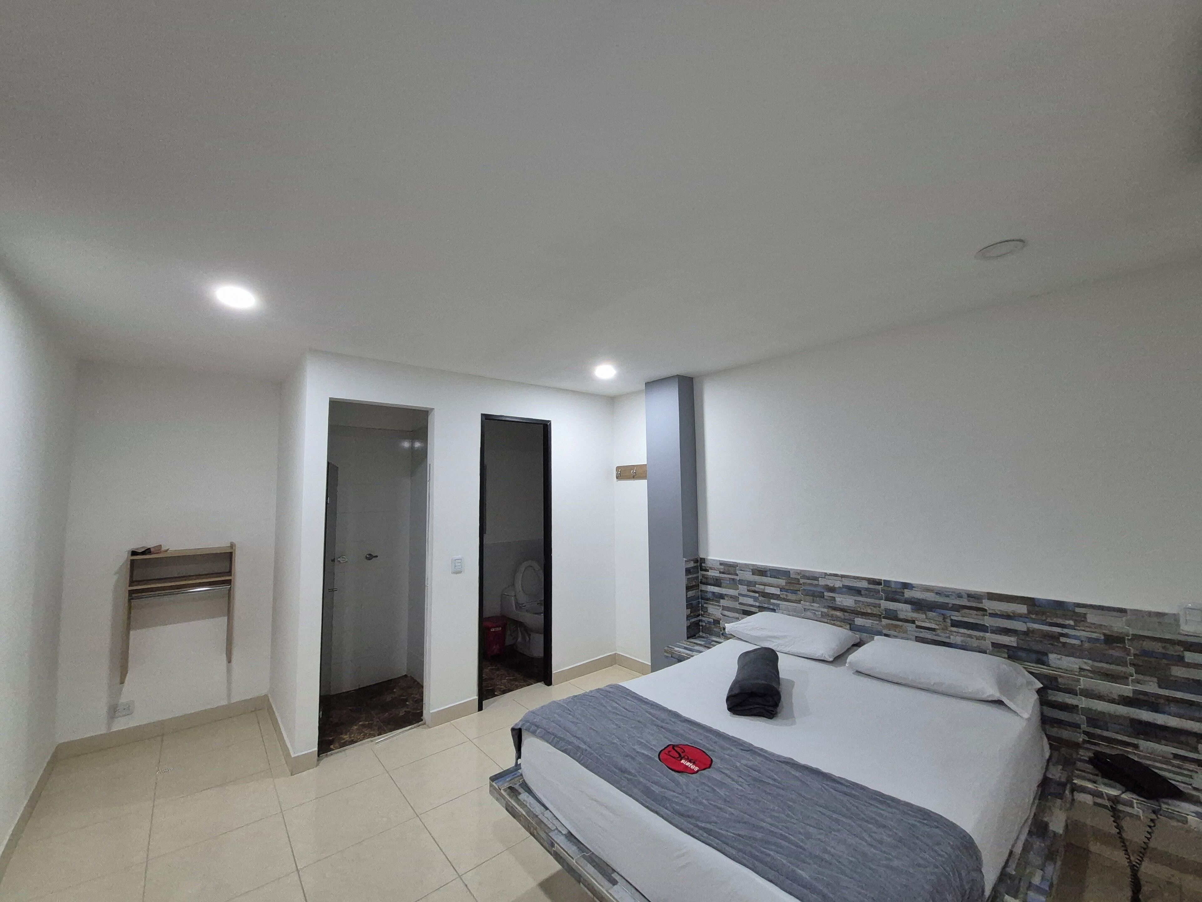 Basic Double Room, 1 Bedroom | Premium bedding, laptop workspace, free WiFi