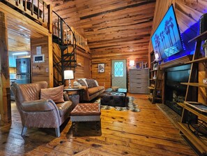 Smart TV, fireplace