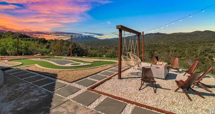 Yosemite Luxe: Designer retreat w/MiniGolf, HotTub