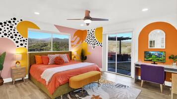 4 bedrooms, desk, iron/ironing board, travel crib