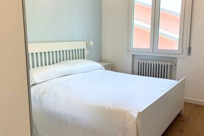 1 غرفة نوم وواي فاي وملاءات أسرّة