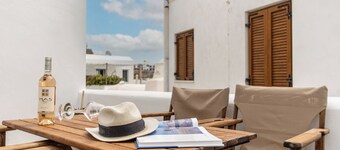 The Naxos Loft with view of the Castle