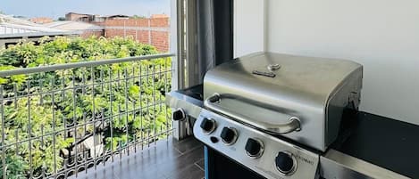 Classic Double or Twin Room | Balcony view