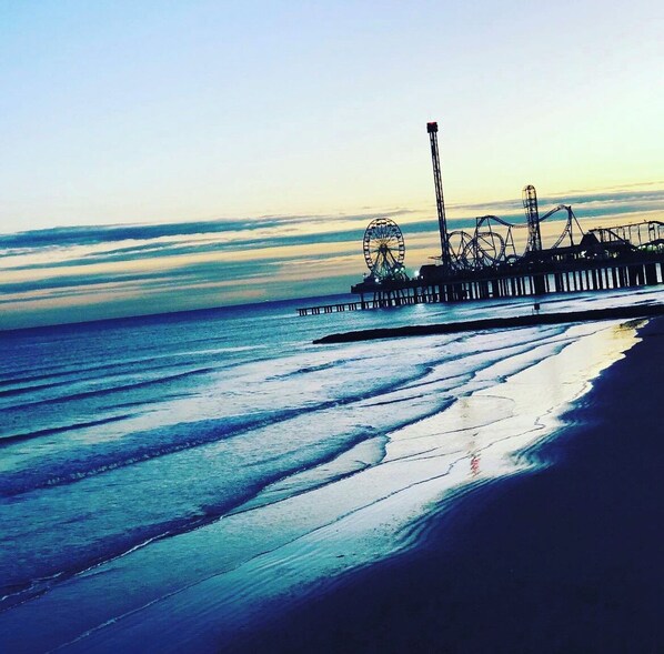 Enjoy the ocean views and thrilling pier attractions.