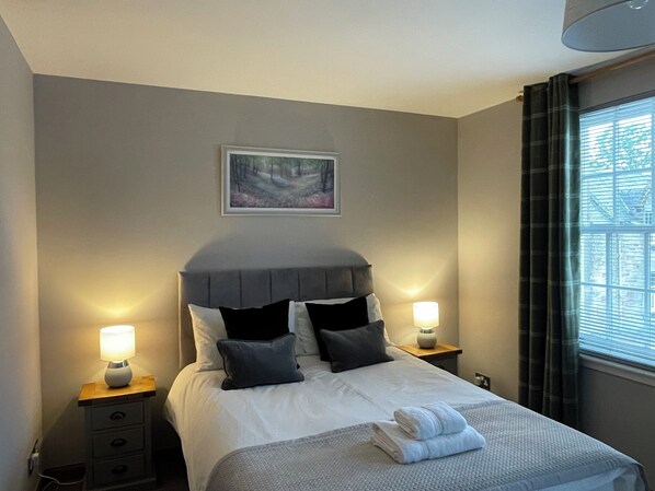 3 bedrooms, WiFi, bed sheets