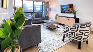 1 bedroom, in-room safe, iron/ironing board, free WiFi