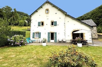 Photo 0