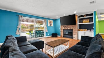 Smart TV, videojuegos y tenis de mesa