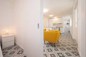 Apartament, vistes al mar | Sala d'estar