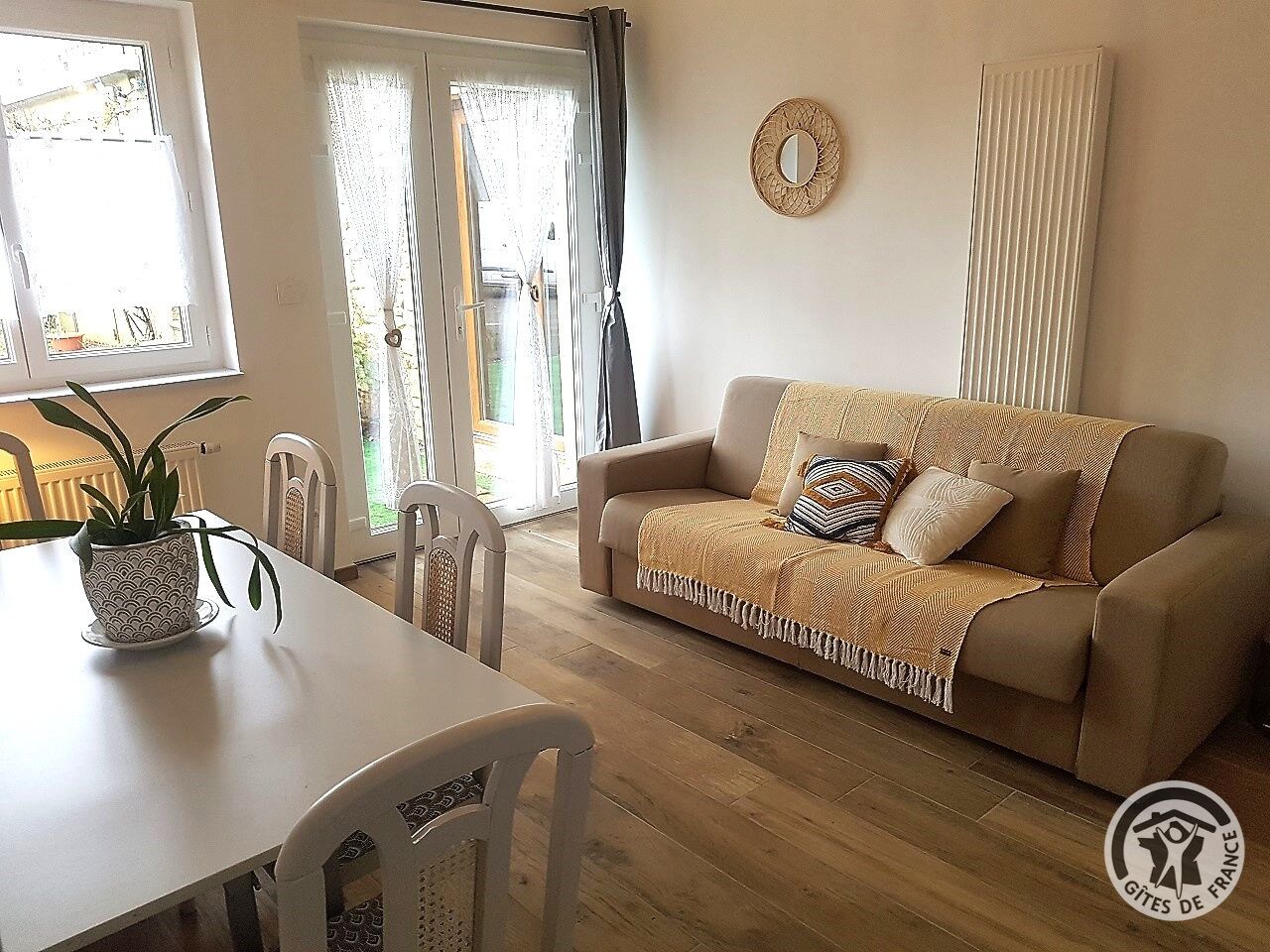 Televisor i taula de tennis de taula 