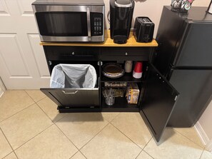 Interior - Charming 2-bedroom apartment in house with AC, WiFi included (Apopka)