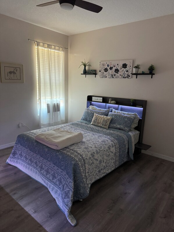 2 bedrooms, iron/ironing board, free WiFi, bed sheets